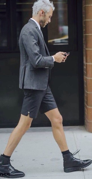 Как носить серый пиджак с серыми шортами мужчине