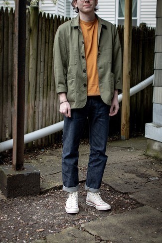 С чем носить серый браслет мужчине