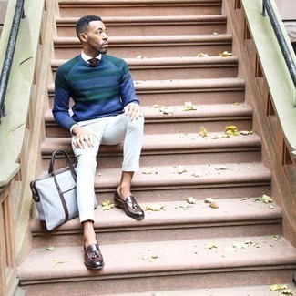 С чем носить серый портфель