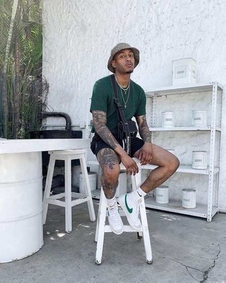 С чем носить серую панаму мужчине