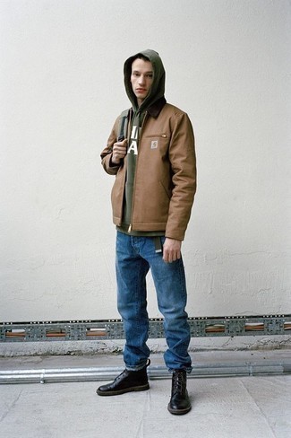 С чем носить серый рюкзак из плотной ткани мужчине