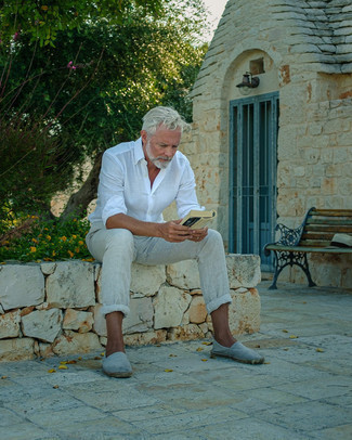 С чем носить серые эспадрильи из плотной ткани мужчине