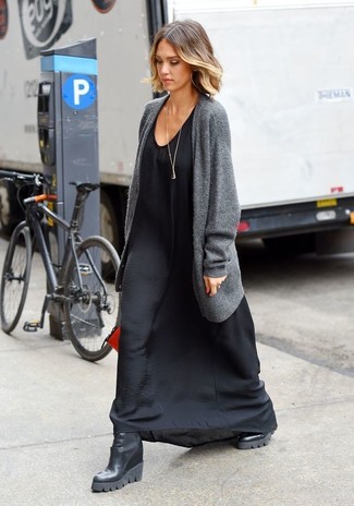 Какие ботильоны носить с серым кардиганом