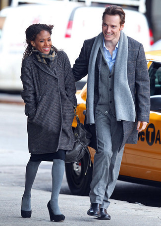 Какие длинные пальто носить с серым кардиганом