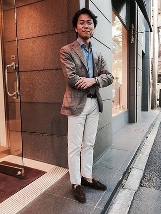 С чем носить серый пиджак в клетку мужчине в стиле смарт-кэжуал