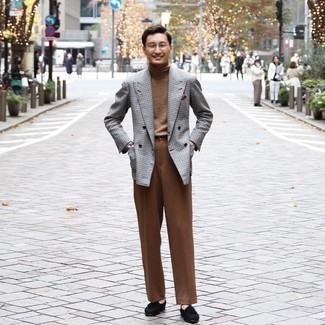С чем носить серый пиджак в клетку мужчине осень