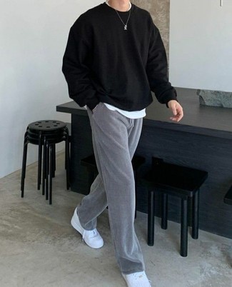 С чем носить серые вельветовые брюки мужчине