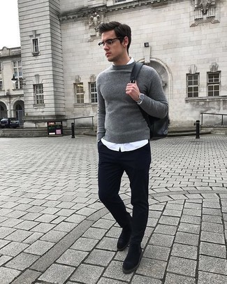 С чем носить серый свитер с круглым вырезом мужчине
