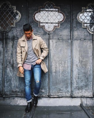 Какие плащи носить с серым свитером с круглым вырезом мужчине