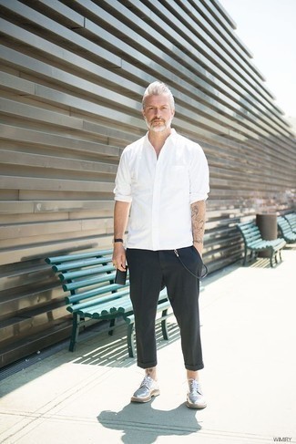 Какие брюки чинос носить с серыми туфлями дерби