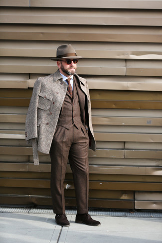 С чем носить серую полевую куртку