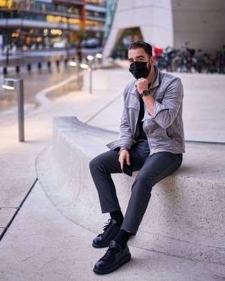 С чем носить серую куртку харрингтон