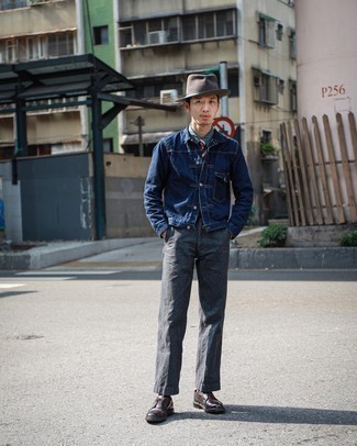 С чем носить серую шляпу мужчине