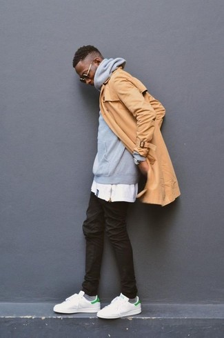 Как носить серый худи с черными джинсами мужчине