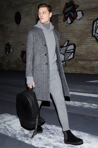 Как носить серый худи с серым длинным пальто