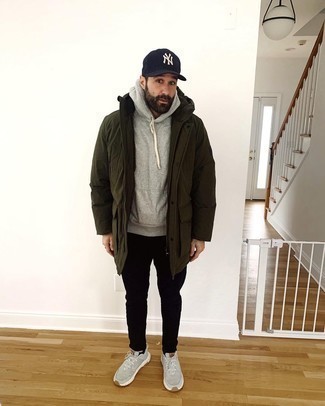 Какие парки носить с серым худи мужчине