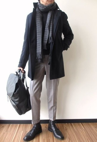 С чем носить серый шарф в горизонтальную полоску мужчине