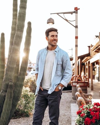 Какие джинсовые рубашки носить с серыми джинсами мужчине