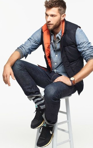 Какие джинсовые рубашки носить с серыми джинсами мужчине
