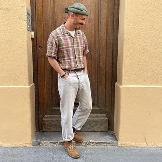 Какие ботинки дезерты носить с серыми джинсами