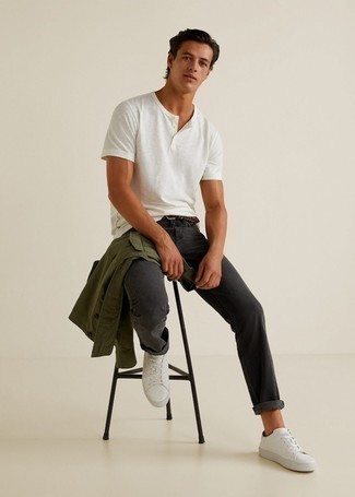 Какие куртки-рубашки носить с серыми джинсами мужчине