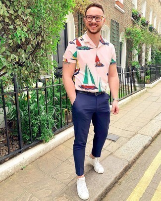 С чем носить серый кожаный браслет мужчине