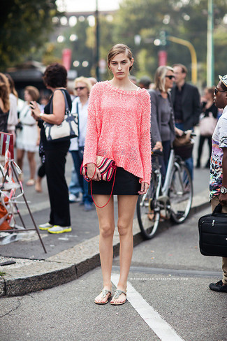 С чем носить серые кожаные вьетнамок