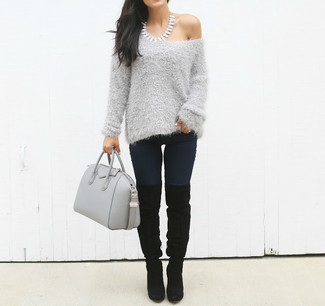 С чем носить серую кожаную большую сумку