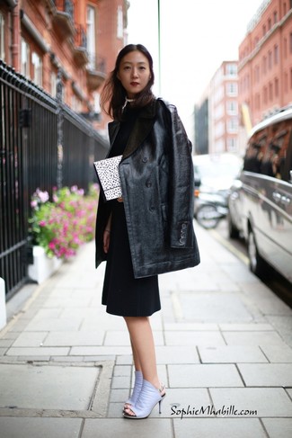 С чем носить серое колье