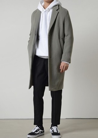 Какой худи носить с серым длинным пальто