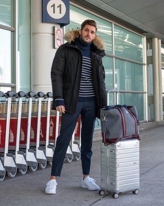 Какие низкие кеды носить с серой паркой мужчине