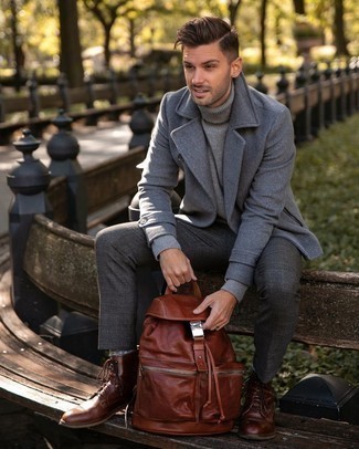 Какие повседневные ботинки носить с серым полупальто