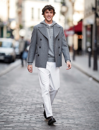 Какой худи носить с серым полупальто