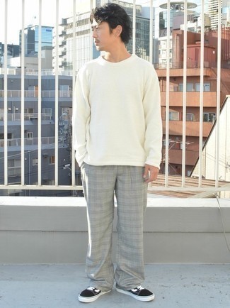 С чем носить серые брюки в шотландскую клетку мужчине лето