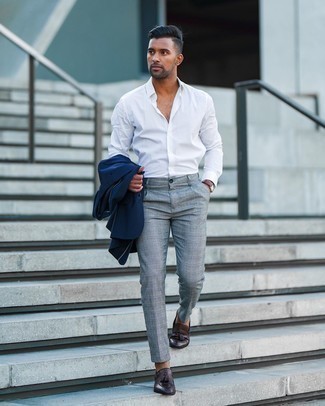 С чем носить серые брюки в шотландскую клетку мужчине лето