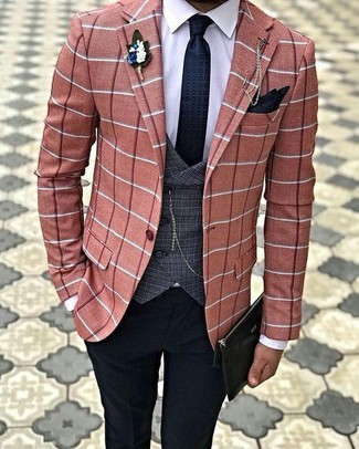 С чем носить серый жилет в шотландскую клетку