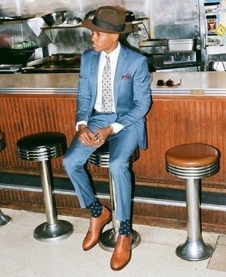 С чем носить серый галстук в горошек мужчине