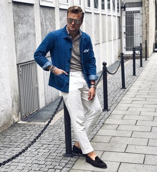 Какие лоферы носить с серой футболкой-поло мужчине