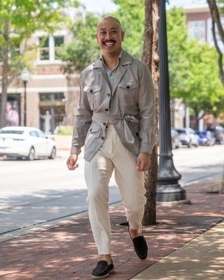 Какие лоферы носить с серой футболкой-поло мужчине