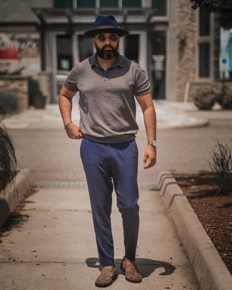 Какие лоферы носить с серой футболкой-поло мужчине
