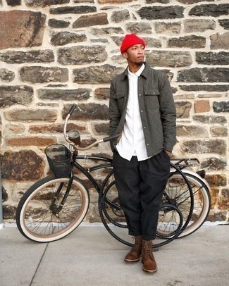 С чем носить серую стеганую куртку мужчине