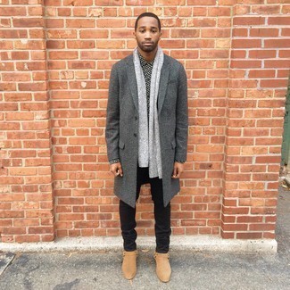 С чем носить серый шарф мужчине