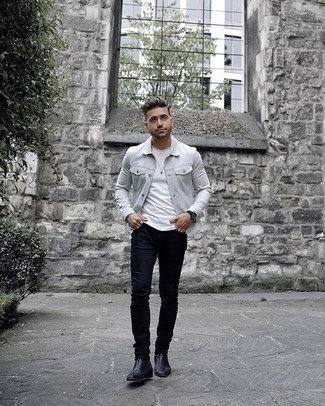 С чем носить серую куртку-рубашку мужчине