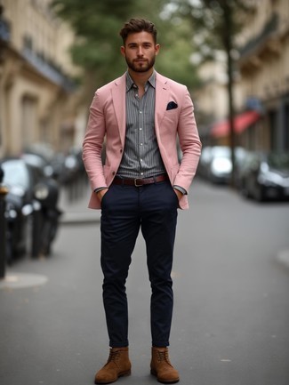 С чем носить серую рубашку мужчине