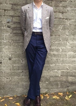 С чем носить серый замшевый ремень мужчине