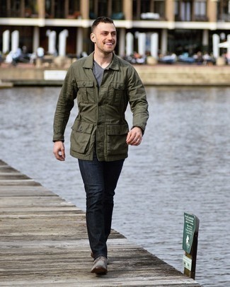 С чем носить серые замшевые ботинки мужчине