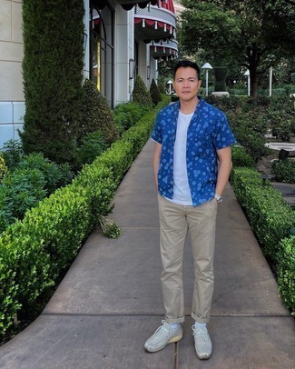 С чем носить серые замшевые ботинки дезерты