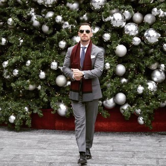 Какие классические рубашки носить с серым костюмом