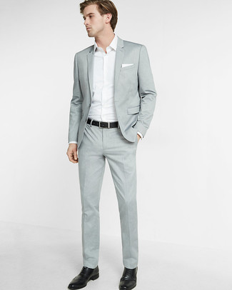 Какие рубашки с длинным рукавом носить с серым костюмом