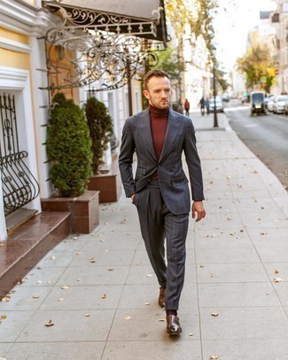 Какие монки носить с серым костюмом